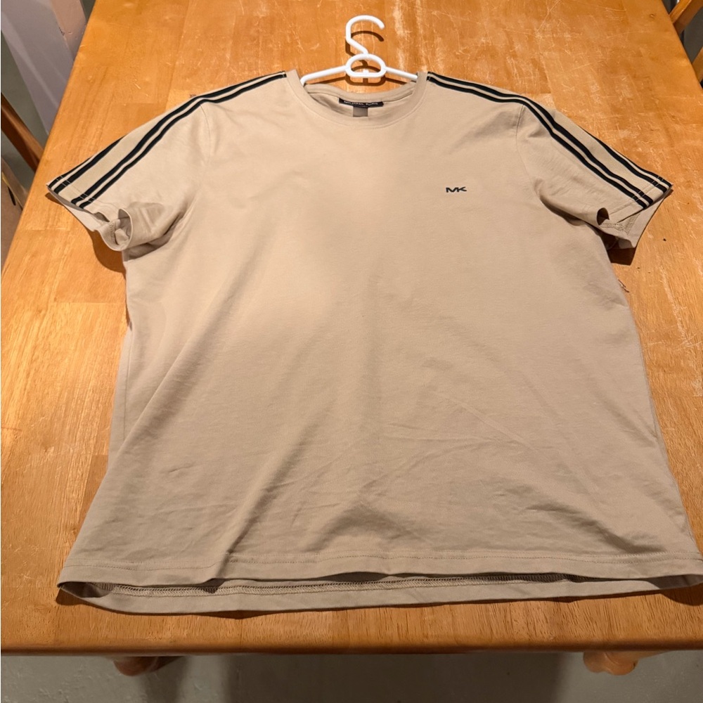 Michael Kors Men's Tan T-Shirt with Black Accents